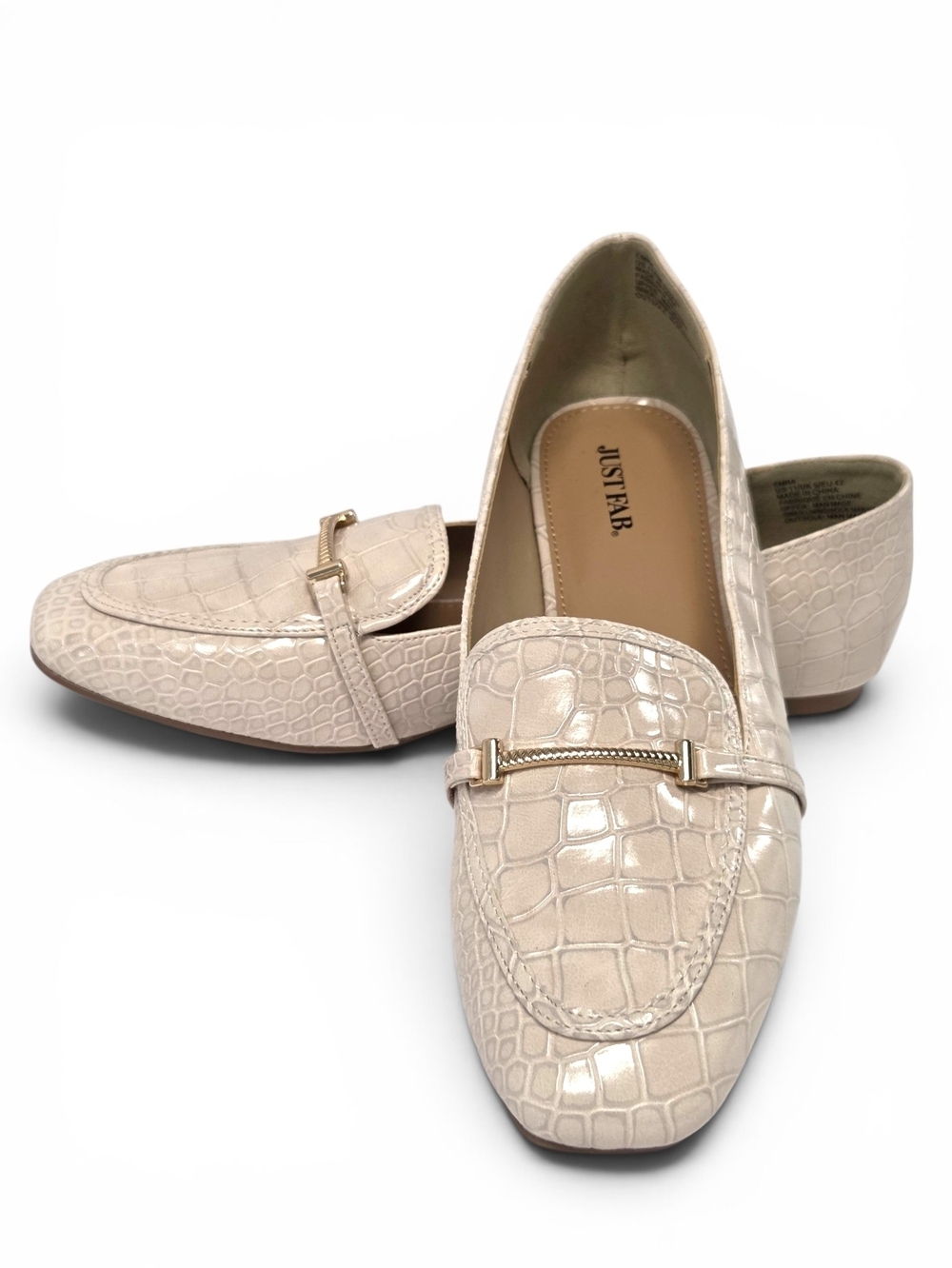 JustFab Emra Croc-Embossed Cream Loafers with Gold Bar Size 11
